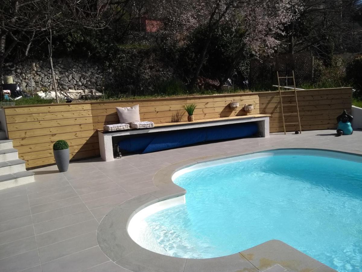 Appartement 3 Pieces Dans Villa Individuelle Falicon Exterior foto