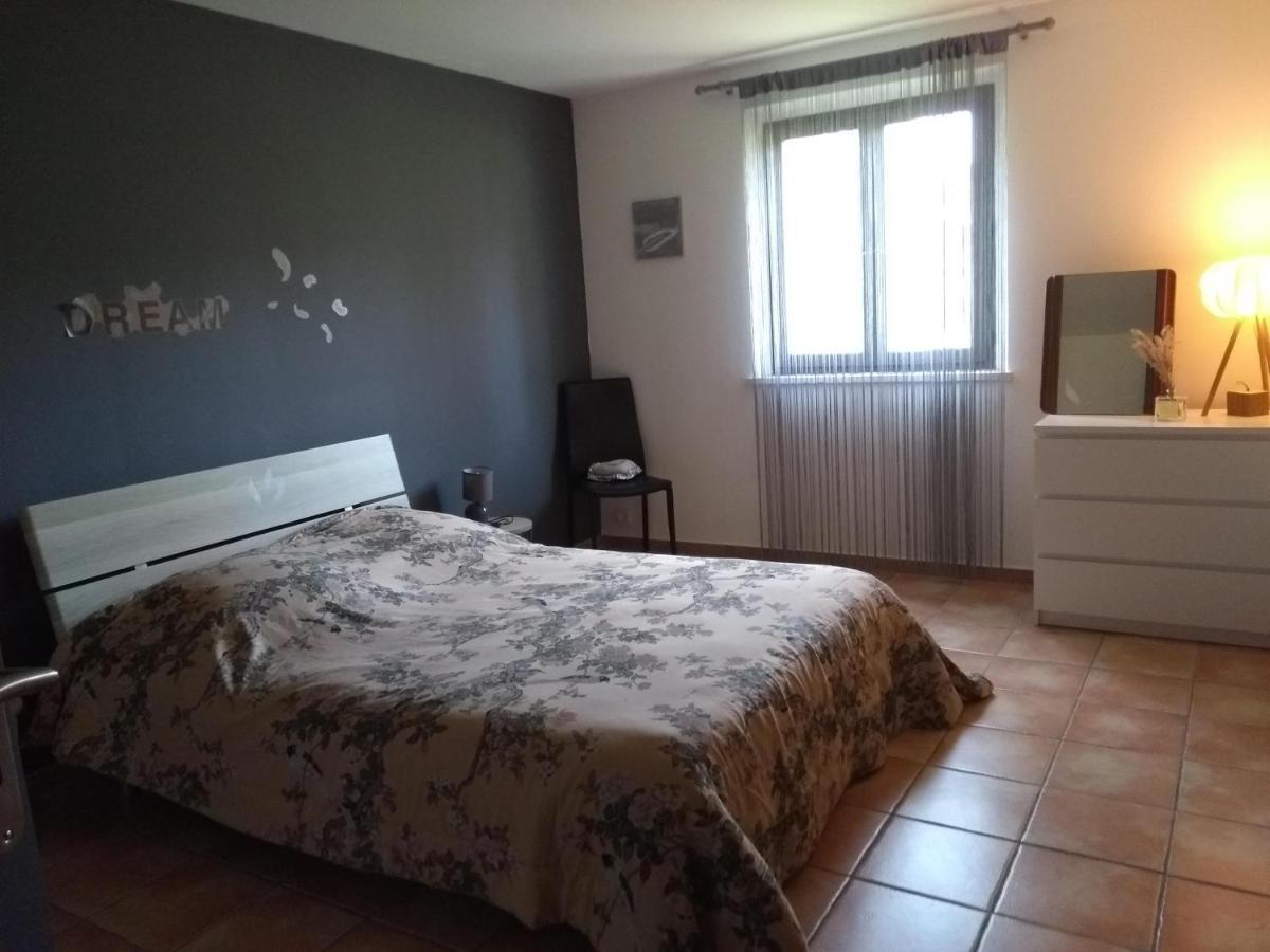 Appartement 3 Pieces Dans Villa Individuelle Falicon Exterior foto